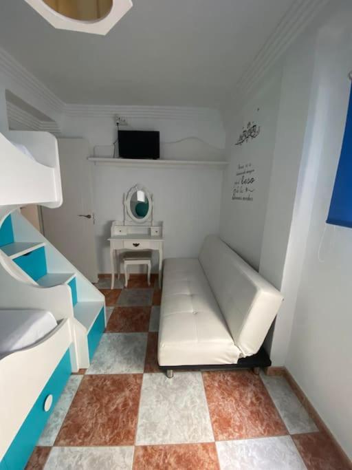 Apartamento Silda Torre Del Mar Exteriér fotografie